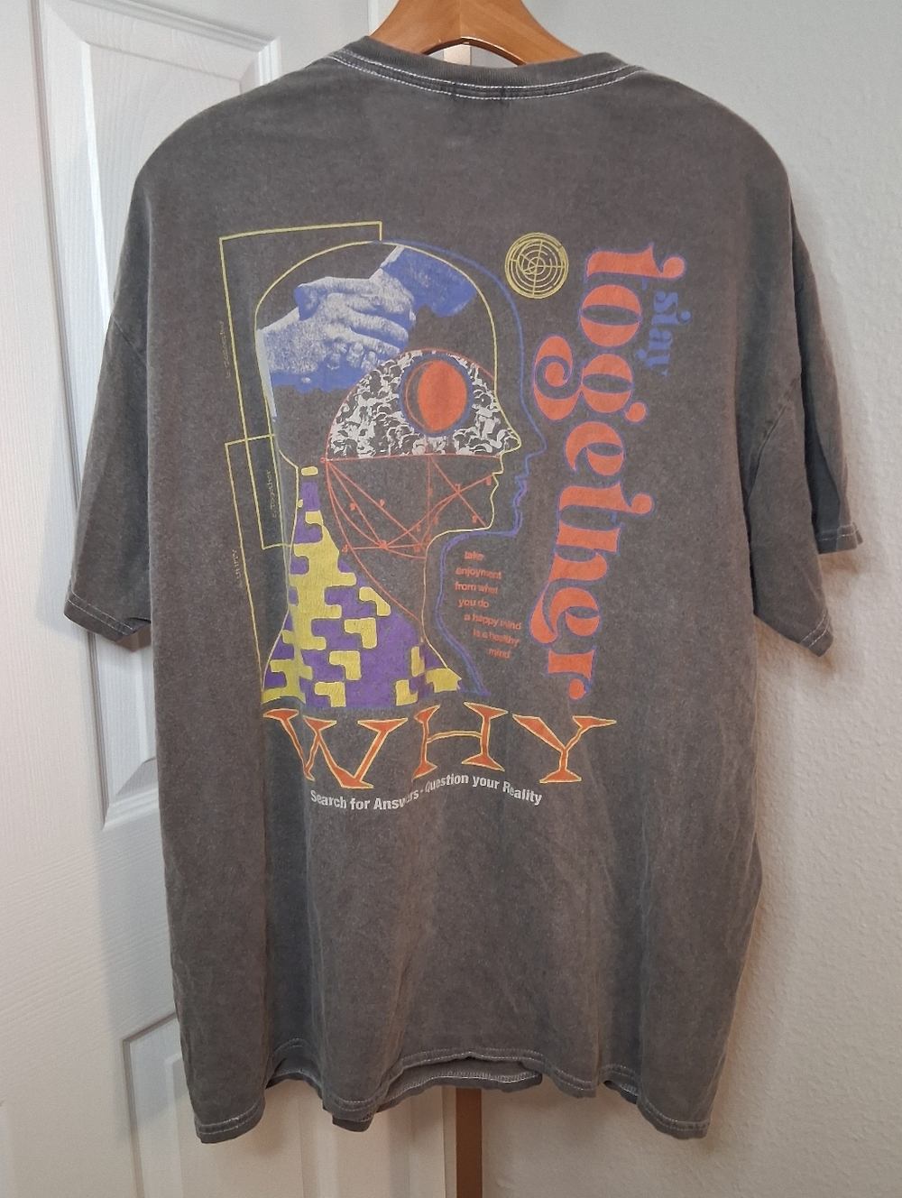 BDG Urban Outfitters Question Reality T Shirt Oversized Medium